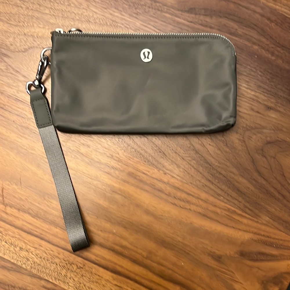Lululemon Curved Wristlet